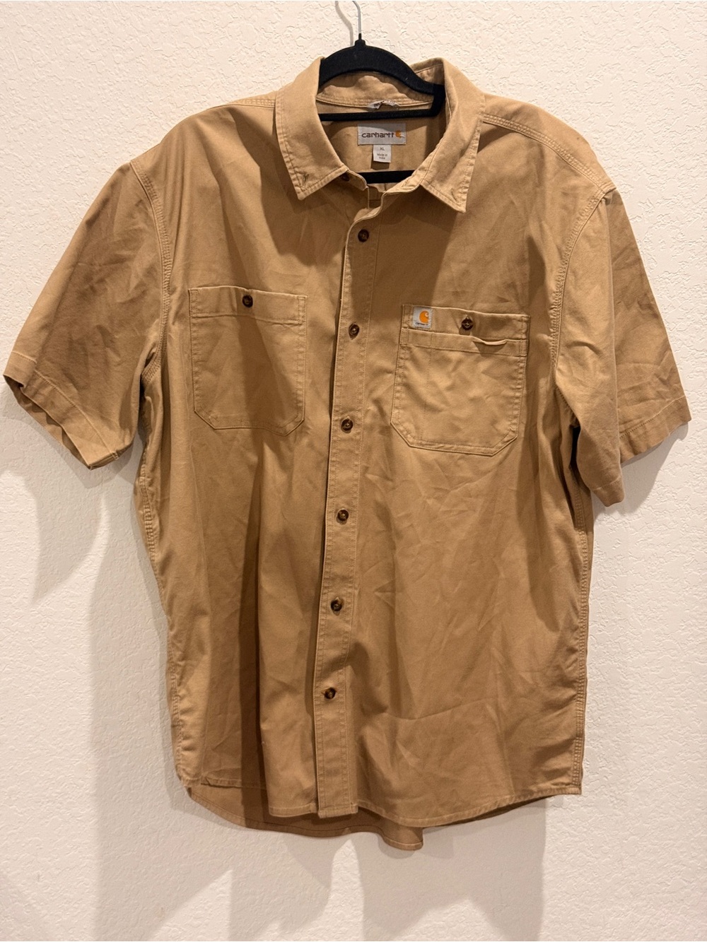 Carhartt‎ Men’s Short-Sleeve Button-Down Shirt in Khaki/Tan